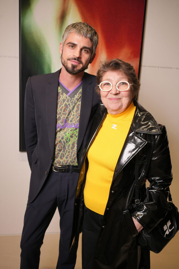 Thibaut Wychowanok et Caroline Bourgeois. © Stéphane Feugère. Le vernissage de l’exposition “1000 milliards d’images du Prix Reiffers Art Initiatives, Pris.
