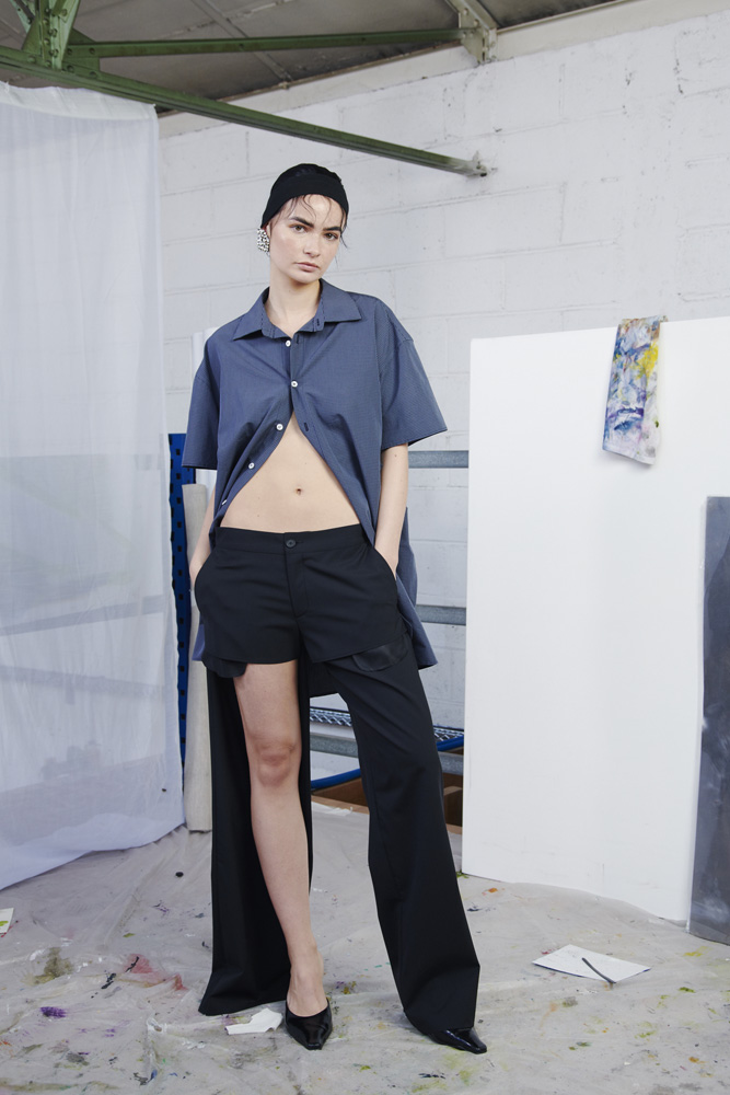 Chemise et pantalon à jambes asymétriques Güç