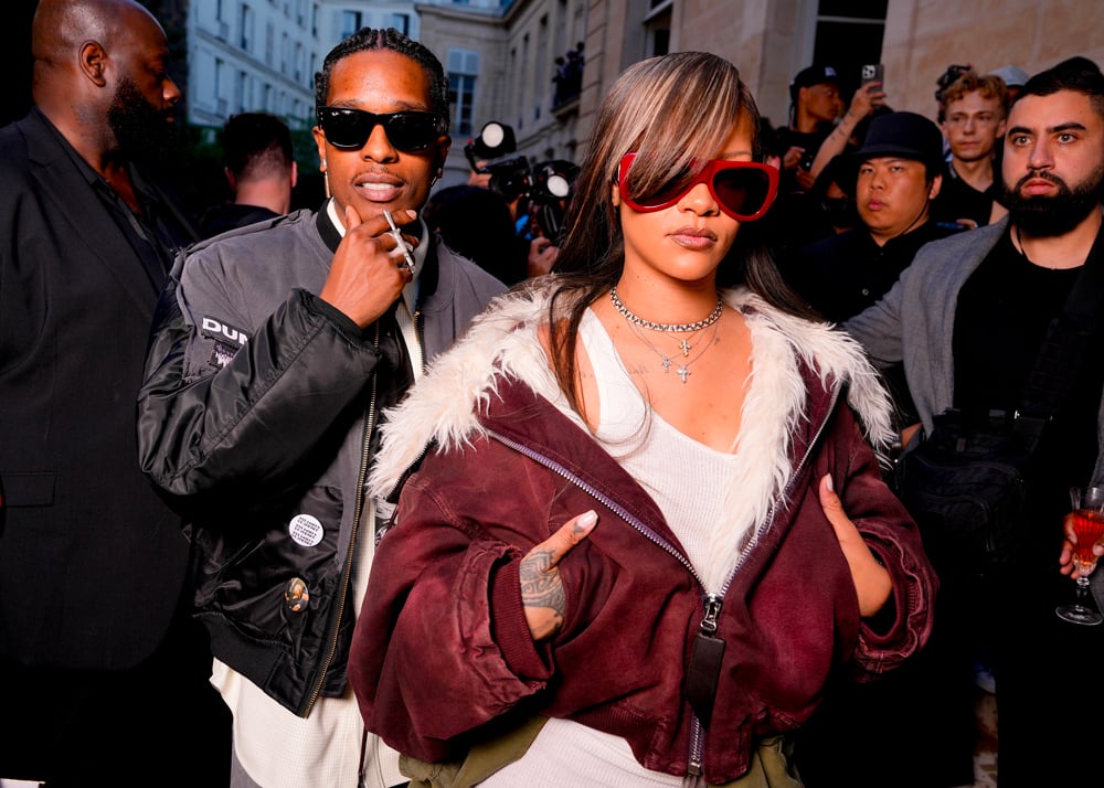 A$AP Rocky et Rihanna au défilé AWGE lors de la semaine de la Fashion Week printemps-été 2025 à Paris
