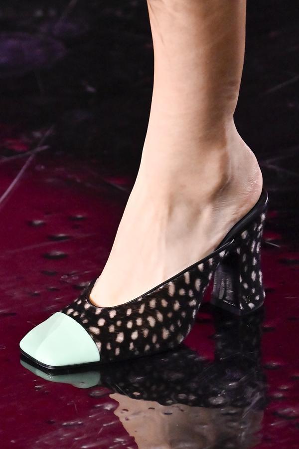 mules chanel defile printemps-ete 2026