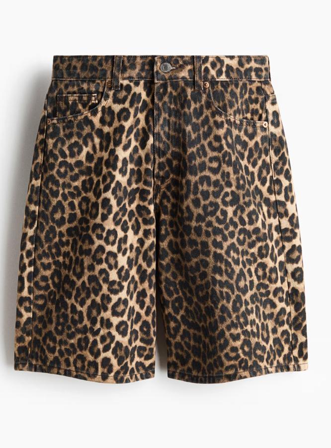 bermuda en denim à imprimé léopard hm tendance printemps-ete 2026