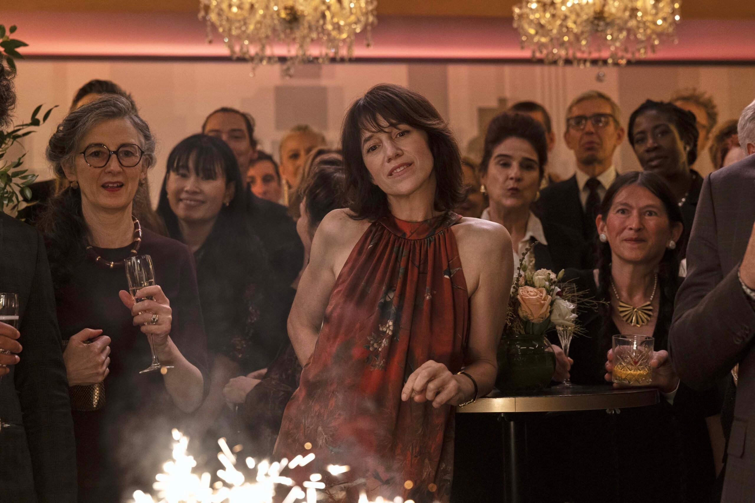 Charlotte Gainsbourg dans la série Etoile PHILIPPE ANTONELLO © AMAZON CONTENT .