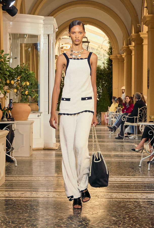 défilé chanel croisière 2025-2026