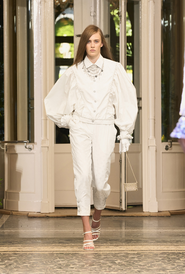défilé chanel croisière 2025-2026
