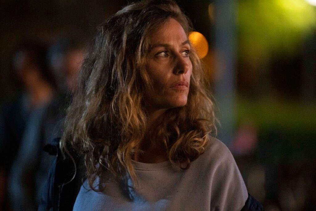 Cécile de France dans le film Dalloway (2025) 