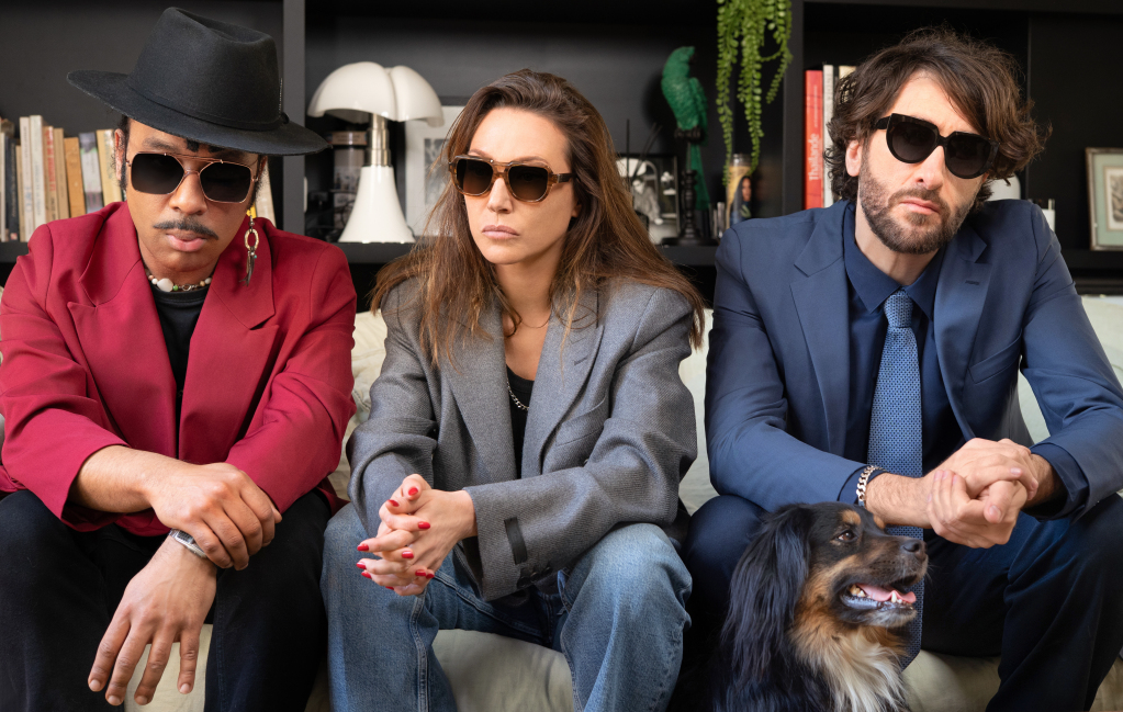 Laura Smet et le duo The Penelopes.