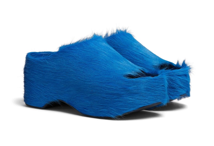 mules à plateforme et à poils bleues marni