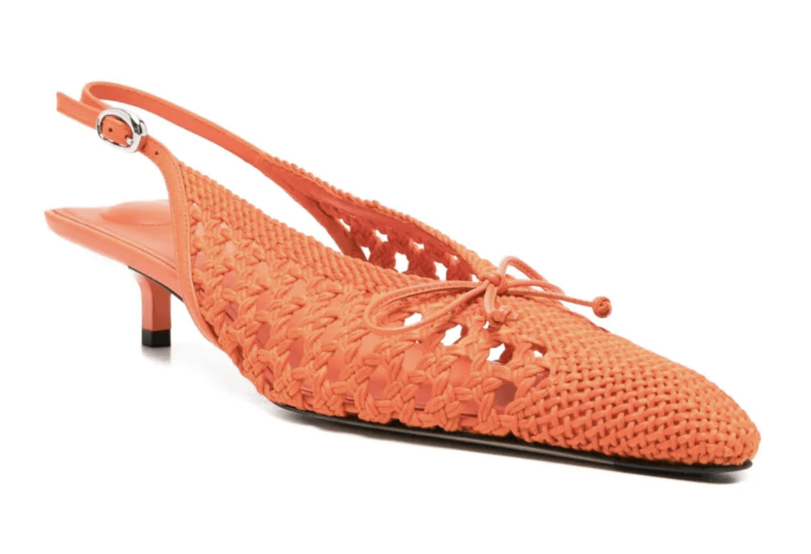 slingbacks tressees à petit talon tendance printemps-ete 2026 jacquemus