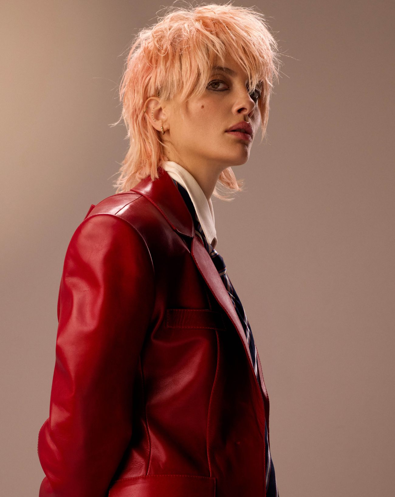 La chanteuse Noga Erez dévoile son nouveau titre Bubbling