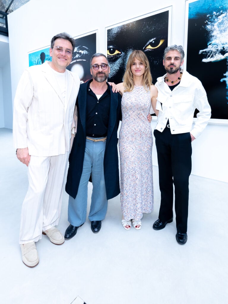 Pancho Saula, Txema Yeste, Thibaut Wychowanok au vernissage de l'exposition Txema Yeste x Numéro