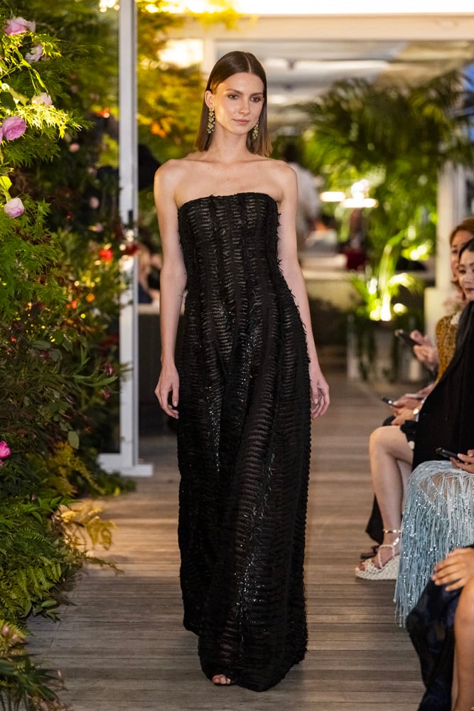 fourreau noir haute couture