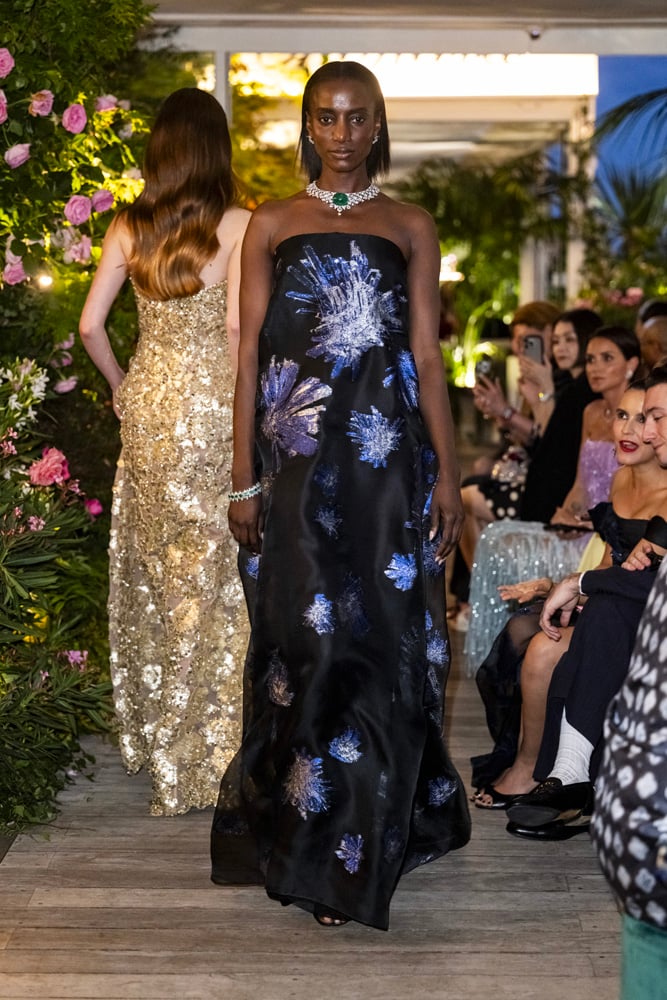 robe haute couture peinte à la main