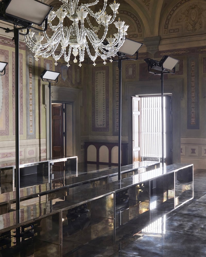 Le Palazzo Settimanni, décor du défilé qui réunit les archives de la maison.