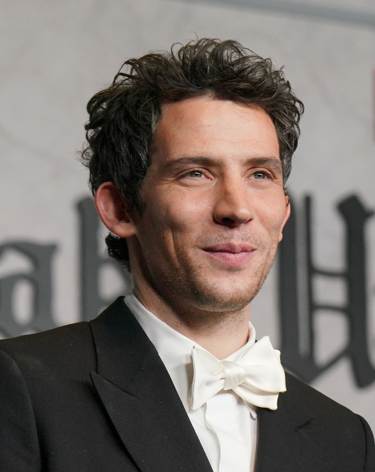 Josh O'Connor à la première du film Wake Up Dead Man : A Knives Out Mystery à Los Angeles, le 17 novembre 2025. © Gonzalo Marroquin/Getty Images pour Netflix.