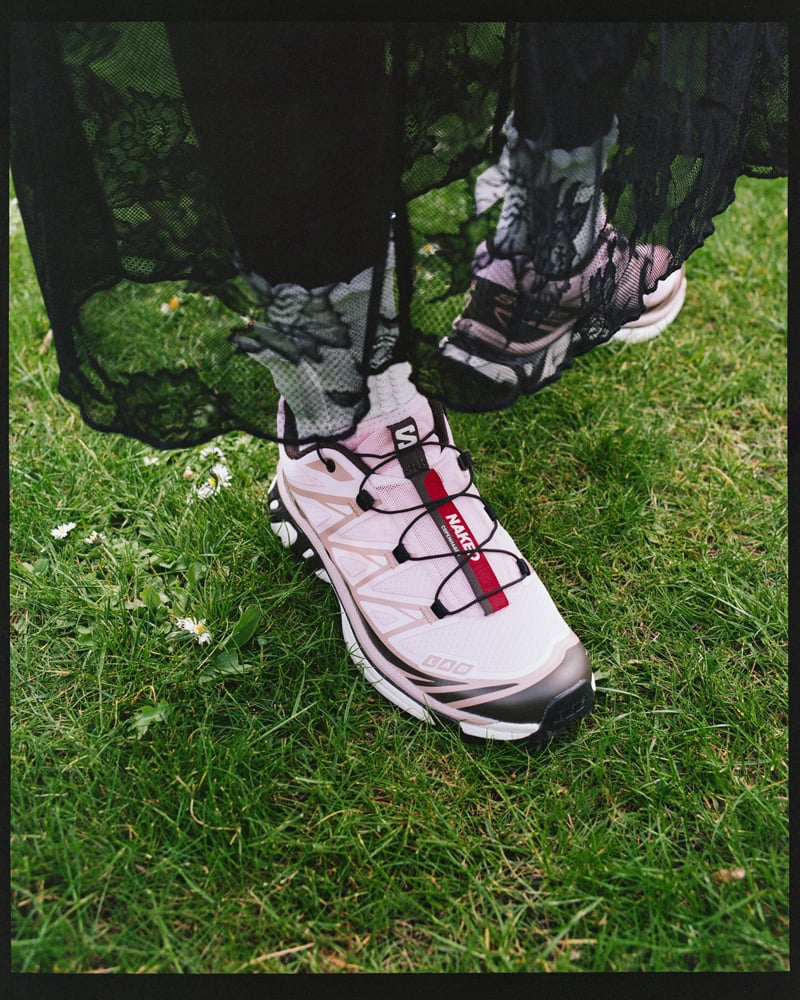 Les sneakers rose et marron   Salomon  XT-6 par NAKED Copenhagen