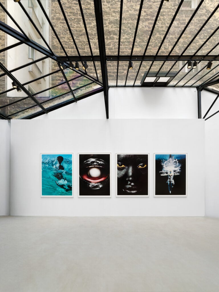 Vue de l'exposition “Txema Yeste & Numéro”, Reiffers Art Center, Paris. Courtesy of Galeria Alta. Photo : Aurélien Mole.