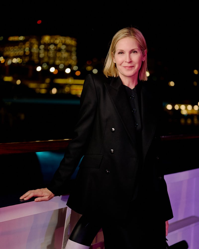 Kelly Rutherford.