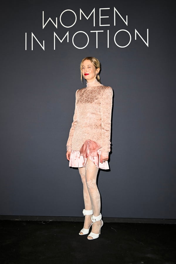 alba rohrwacher en robe valentino au diner women in motion par kering au festival de cannes 2025