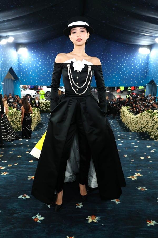 jennie en robe chanel au met gala 2025
