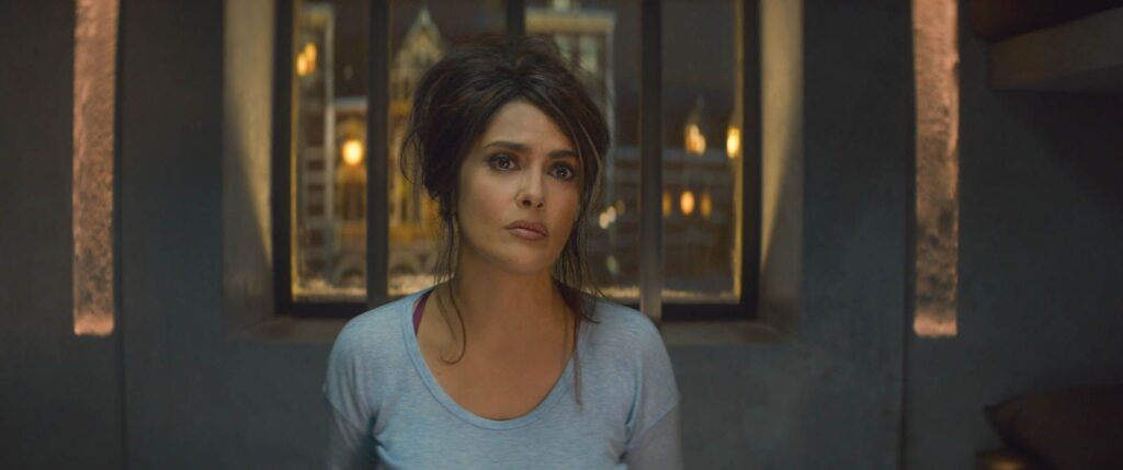 Salma Hayek dans Hitman & Bodyguard