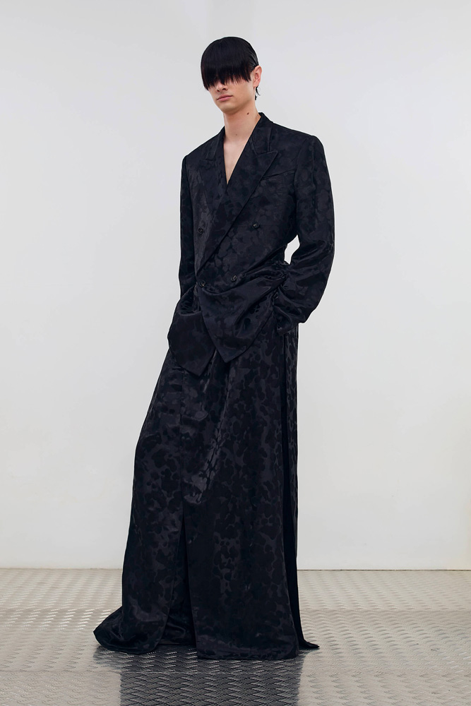 La collection de mode The Replicant de Louis Gabriel Nouchi printemps-été 2026
