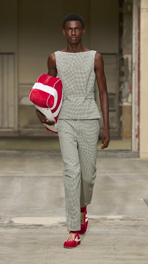Le défilé Dries Van Noten homme printemps-été 2026.