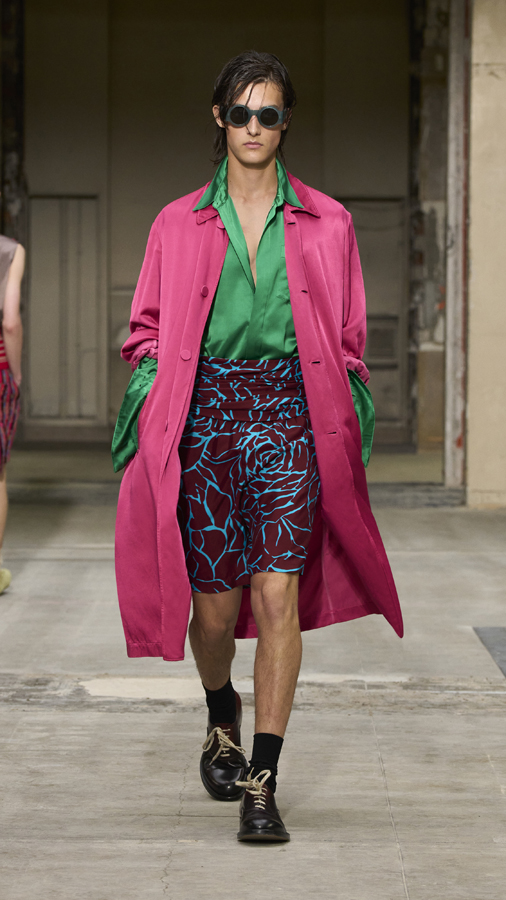 Le défilé Dries Van Noten homme printemps-été 2026.