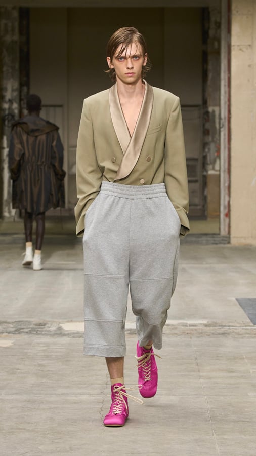 Le défilé Dries Van Noten homme printemps-été 2026.