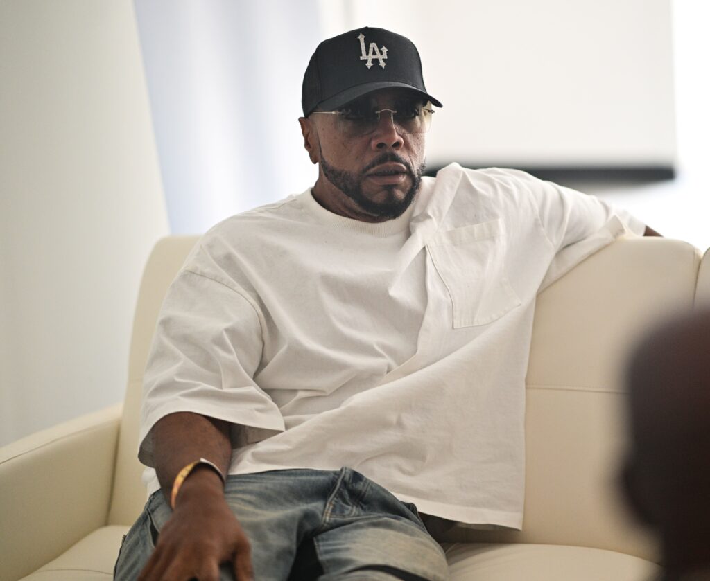 Le producteur américain Timbaland lance un label de musique entièrement dédié à l'intelligence artificelle.