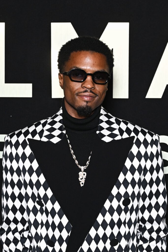 Le producteur et rappeur Pi'erre Bourne assiste au défilé Balmain Homme Automne/Hiver 2024-2025 dans le cadre de la Fashion Week de Paris, le 20 janvier 2024 à Paris, en France.