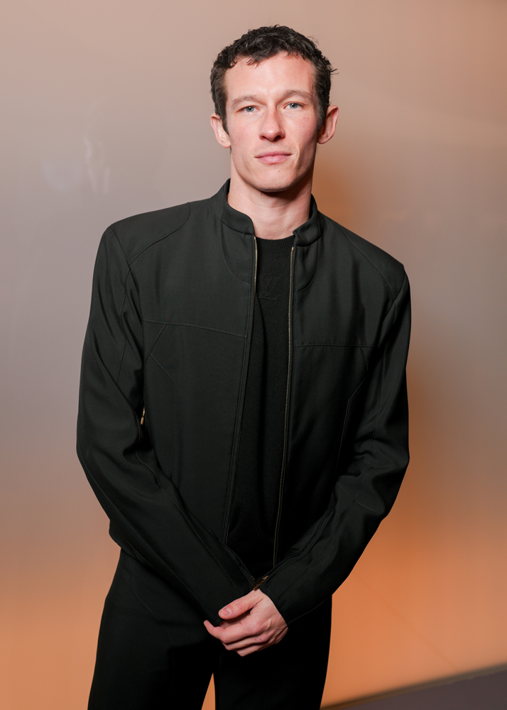 Callum Turner au défilé Louis Vuitton homme automne-hiver 2025 © Swan Gallet/WWD via Getty Images.
