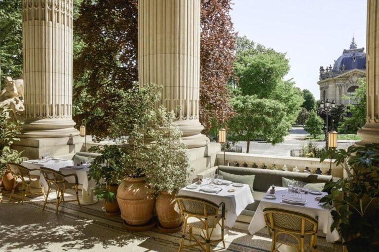 vue de la terrasse face au Petit Palais