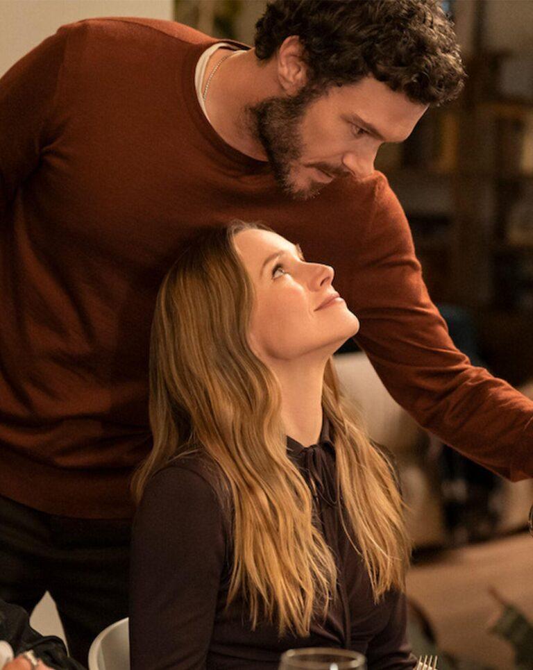 Kristen Bell et Adam Brody dans la série Nobody Wants This (2024) © Adam Rose/Netflix.