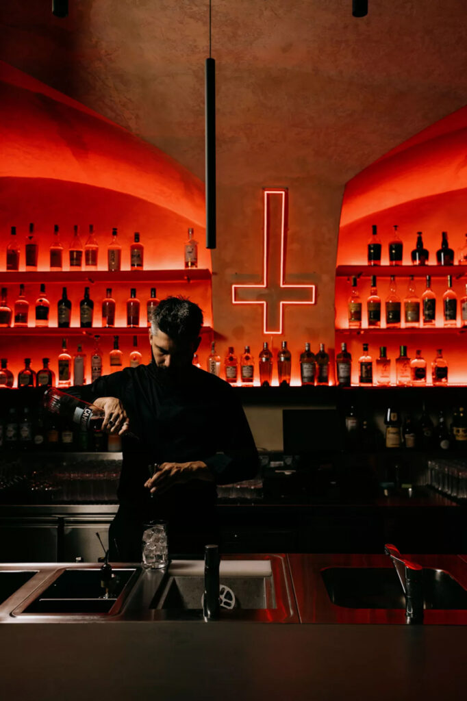 Bitter Priest bar à cocktails prague adresses