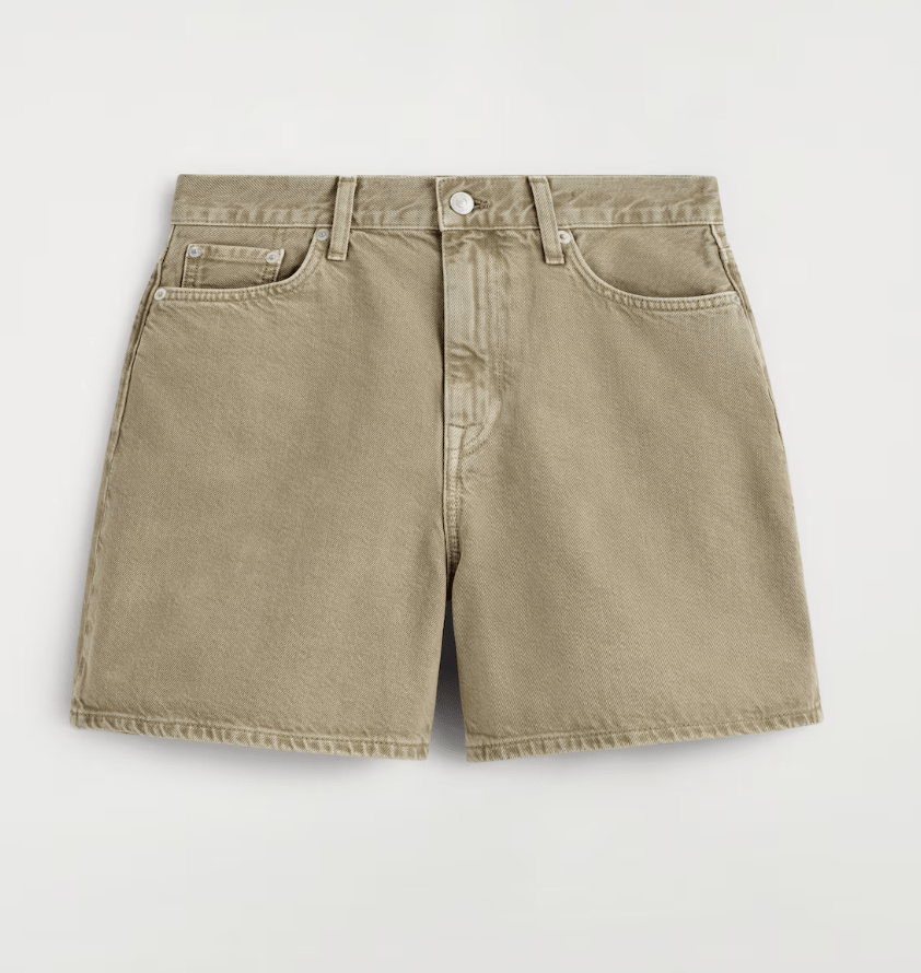 short taille haute en denim tendance printemps-ete 2026 cos