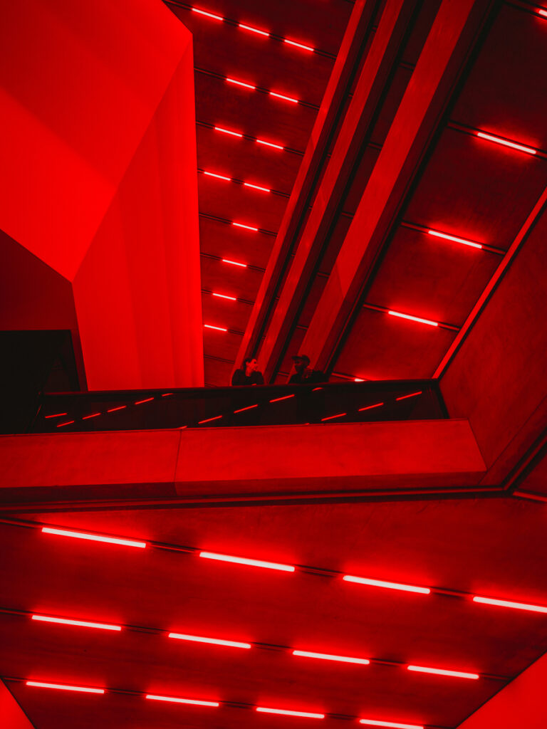 View of the installation “Bass” by Steve McQueen (2024). LED light and sound, co-commissioned by the Laurenz Foundation, Schaulager Basel and Dia Art Foundation © Steve McQueen. Photo: Pati Grabowicz.