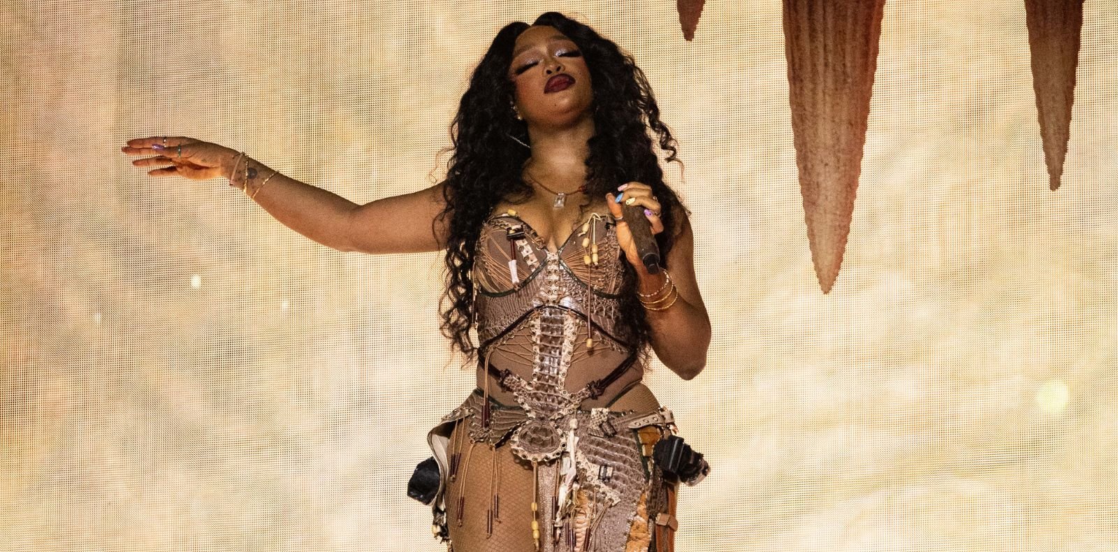 SZA concert