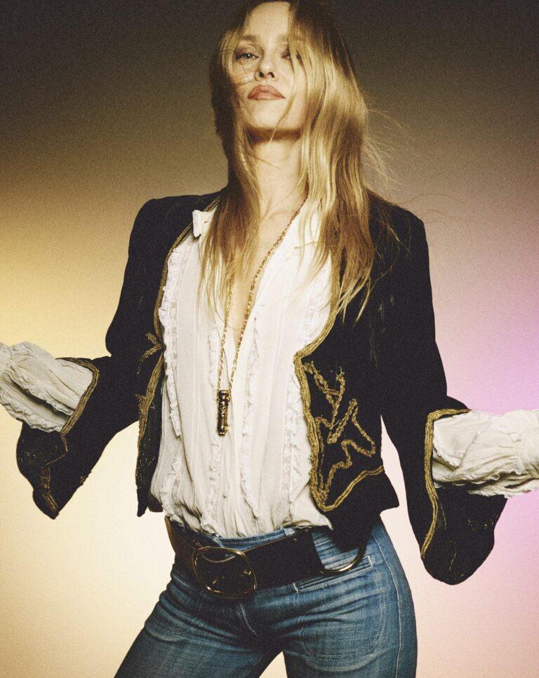 Photo promotionnelle de Vanessa Paradis pour la sortie de son nouvel album.
