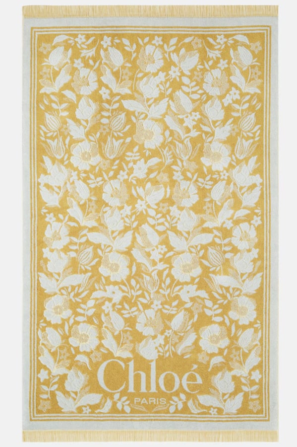 serviette de plage à fleurs chloé été 2025