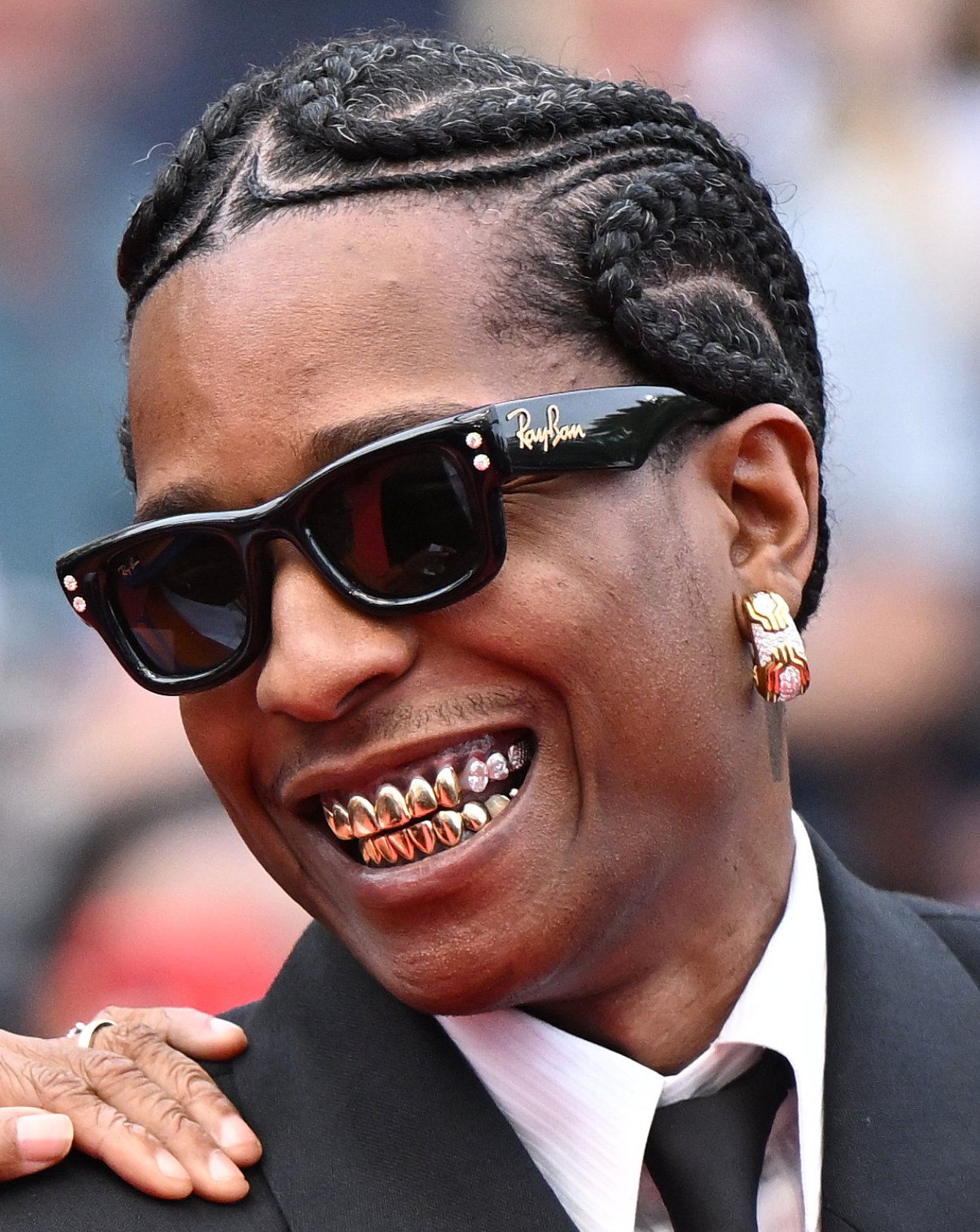 Le rappeur A$AP Rocky assiste au tapis rouge de 