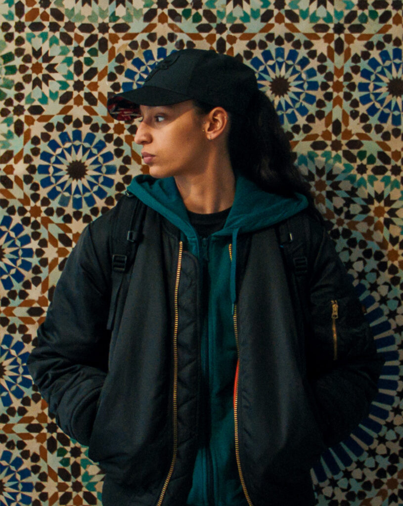 Nadia Melliti dans le film La Petite Dernière (2025) de Hafsia Herzi, parmi les films queer à voir en 2025 selon Numéro.