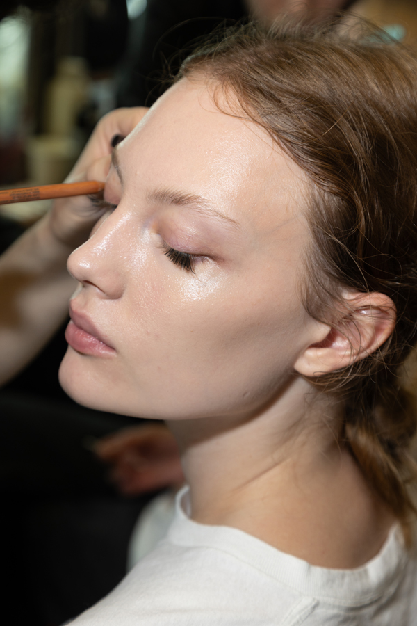 tendance make-up défilé ottolinger automne-hiver 2025-2026