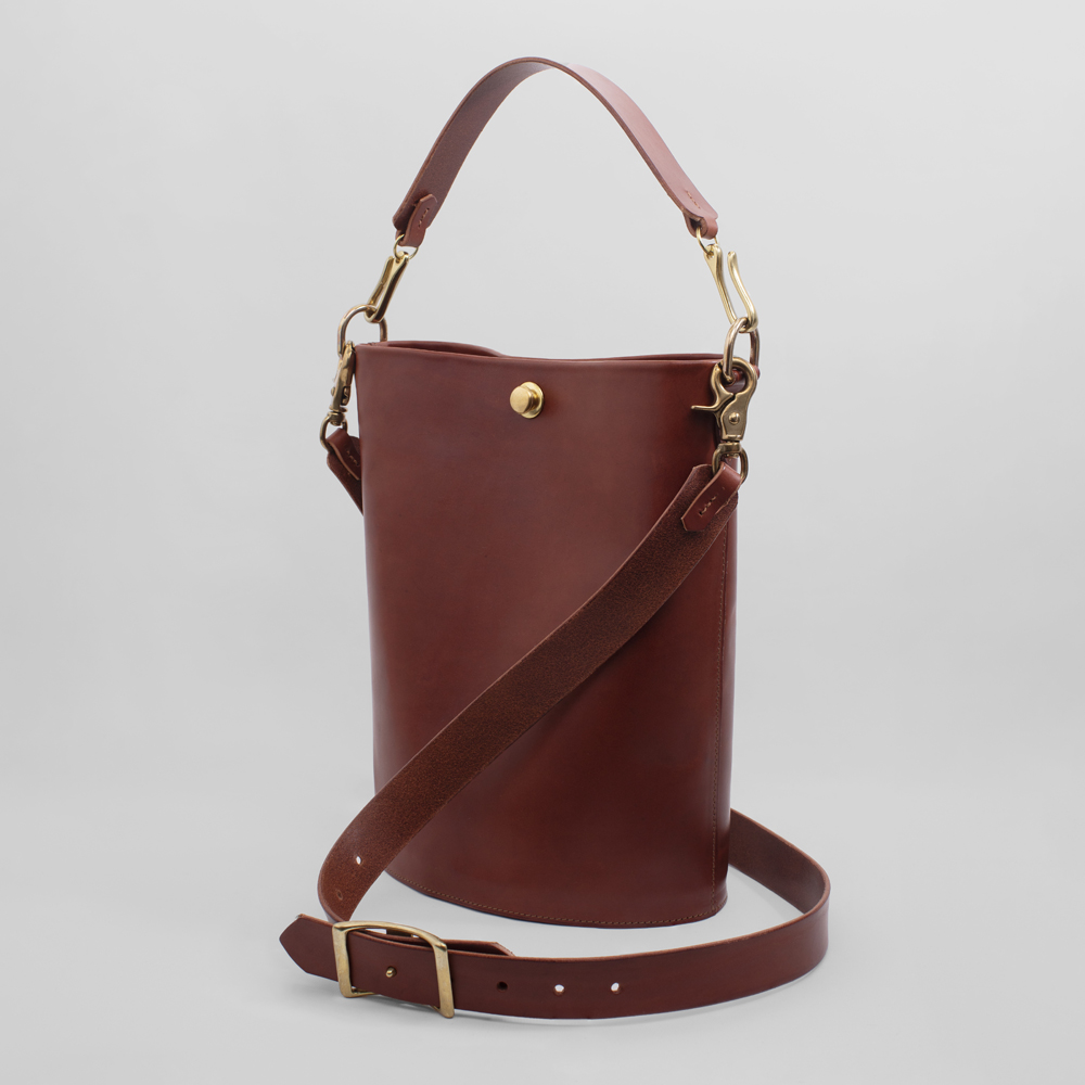 sac sceau en cuir bordeaux Larfeuille Paris.