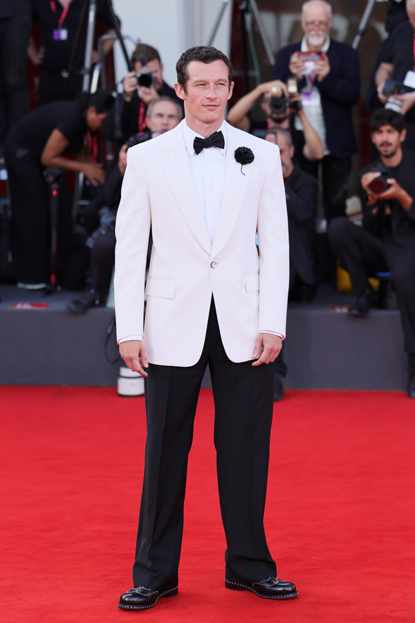 callum turner in a louis vuitton suit at the 2025 Venice Film Festival