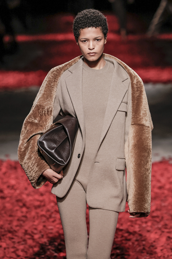 tendance make-up défilé ferragamo automne-hiver 2025-2026