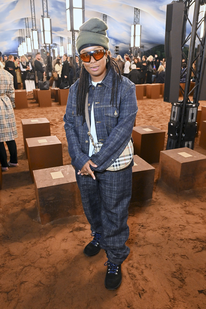 Jordss au défilé Burberry Printemps-Été 2026 pendant la Fashion Week de Londres.