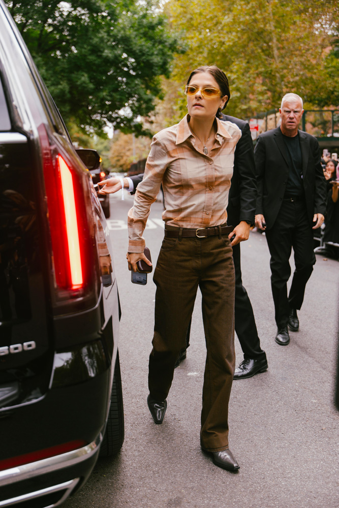 Louisa Jacobson au défilé Calvin Klein printemps-été 2026.