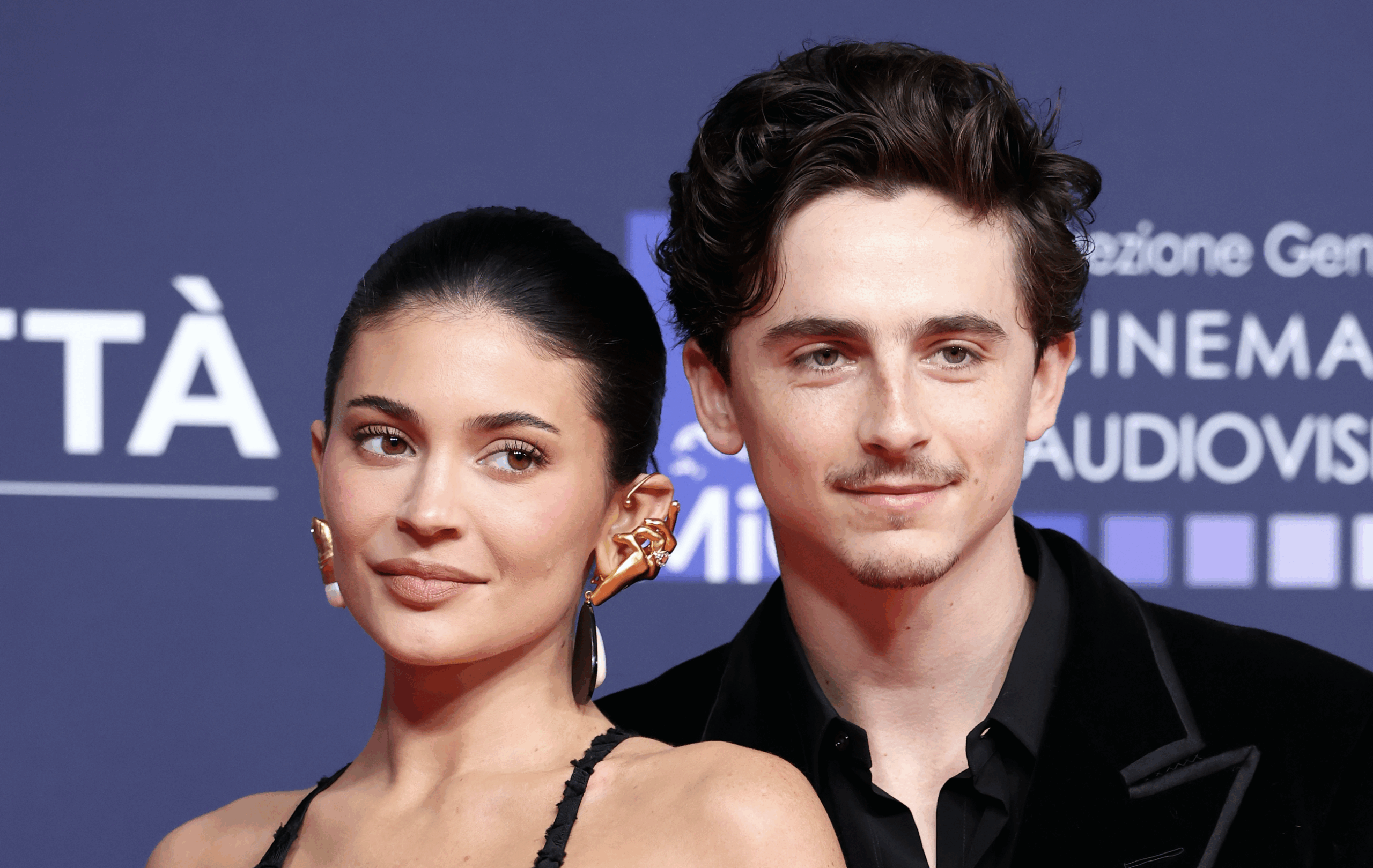 Kylie Jenner et Timothée Chalamet assistent au tapis rouge lors de la 70e cérémonie des David Di Donatello aux studios de Cinecittà, le 7 mai 2025 à Rome, en Italie. (Photo de Daniele Venturelli/WireImage)