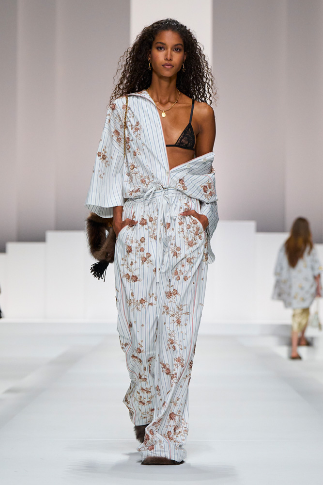 défilé Dolce & Gabbana printemps-été 2026