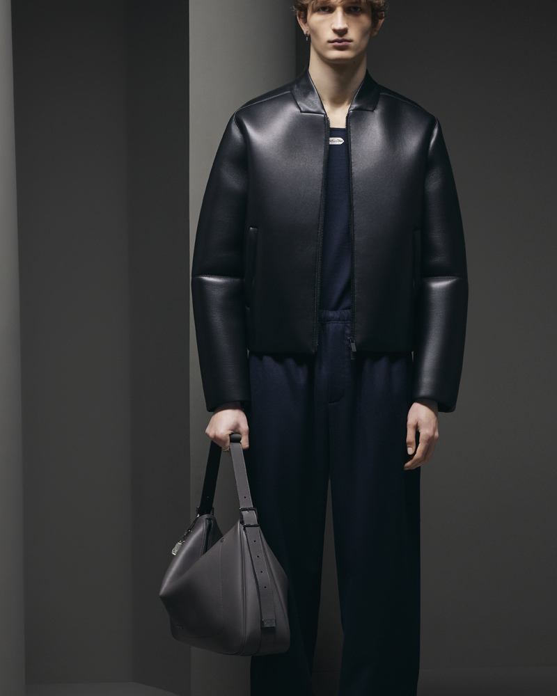 Le sac Hobo Slider de Dior ©Jackie Nickerson / Dior.